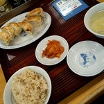 ぎょうざの満洲 千川駅前店 - 