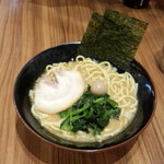 壱角家 - ラーメン(680円）