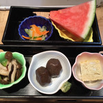 居酒勇介 - 小鉢が5皿