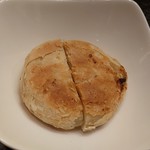 菜香餃子房 - 鮮肉月餅500円