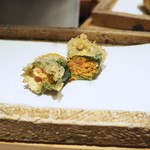 日本橋 蕎ノ字 - 雲丹の大葉巻き