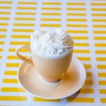 カフェ・スコーラ - キャラメルラテ