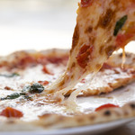 カフェ・スコーラ - ランチタイムはピザも食べ放題