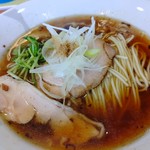 らーめん食堂 ゆうき屋 - 【2019.9.15(日)】醤油らーめん(並盛・150g)750円