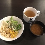 うえすたん - サラダ、スープ、ソース！