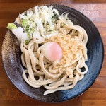 彩花 - 冷やしたぬきうどん＋温泉卵