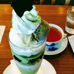 クリクリ - 秋の茶々々パフェ¥1000 +おすすめのキーマン＝¥1400