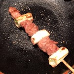 鳥茂 - こめかみ