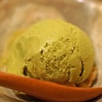 東白庵かりべ - ピスタチオのアイスクリーム