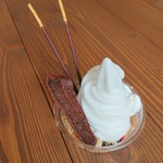 カフェ ラ リベルテ - ミニパフェ　480円+税