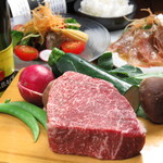 h Koubegyuu Koubeyuukiyasai Shin - 黒毛和牛赤身ステーキ
