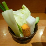 南蛮亭 - 人参・大根カピカピ