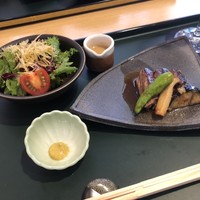 つのくに - 