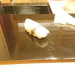 鮨 竜介 - こはだ