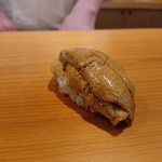 鮨 あらい - 赤ウニ