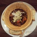 KATSUO  - 和牛のトロトロ牛すじ煮込み