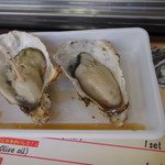 木島商店 - 焼き牡蠣ポン酢掛け(450円)
