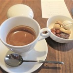 IL GARAGE - エスプレッソ　小菓子