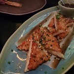 SALAZON - 1908_SALAZON_PRAWN ON TOAST@95,000Rp(海老パン)