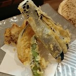 手打そば 三咲 - 野菜天です