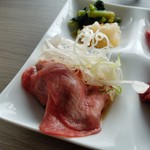 特選和牛と産直野菜 牛炙 - 牛塩タン