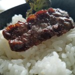 特選和牛と産直野菜 牛炙 - タレ付けてご飯に乗せて～