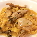 ラ・テンダ・ロッサ - ポルチーニタリアテッレ