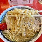 赤湯ラーメン 龍上海 - 太ちぢれ麺