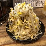 江古田ホルモン - もやしナムル