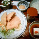 とうふ料理 まるゐ ターミナル店 - チキンカツ定食