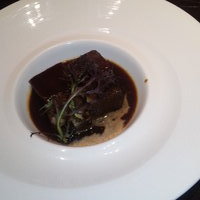 リュクス　タジマヤ - 牛タンワイン煮込み