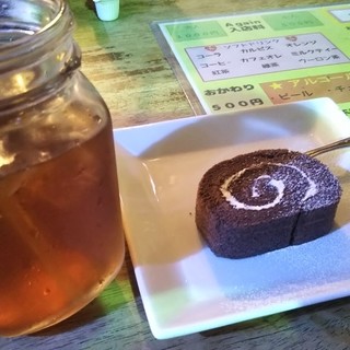 爬虫類喫茶 アゲイン_0