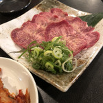 Horumon Yakiniku Ishidai - 