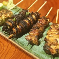 炭焼鰻 寝床 福島店 - ◆名物 うなぎの5種盛り　2,900円(税別)