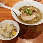 麺屋 六感堂 - 限定 山椒ホワイト (山椒薫るしおラーメン)＋チャコ飯