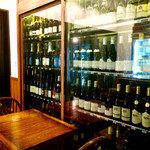 ワイン&サケルーム ロケット&カンパニー - 