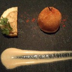 chez Fujii - 半月型の鶏肉と合い挽き肉の　干しタラのコロッケ