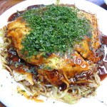 お好み焼　わだ - 「お好み焼　そば肉卵入」（600円）
