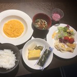 クロスホテル大阪 - 朝ごはん