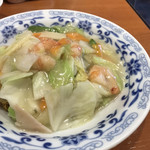  とんとんラーメン  - 海老焼そば¥980