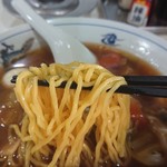 新華苑 - 麺 リフト