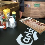 O'Learys - テーブルの上♪