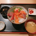 個室居酒屋 酒蔵季 - 海鮮丼