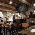 燕食堂 - 店内の様子