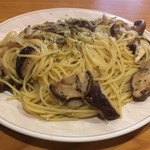 いたりあ小僧 - にんにく　きのこ（2倍盛り）