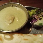 ランチＢセット（中辛：チキン・ニルギリ・コルマ）