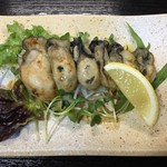 Suteki Teppanyaki Kamuro - カキの鉄板ソテー 950円