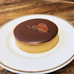 115641833 - ねっとりとした3層のショコラと、さくさくのタルトがたまらないタルトショコラ♡
