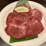肉処 マルヨシ - 料理写真:牛タン