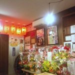 車屋酒場 - 昭和にタイムスリップしてしまうムードな店内